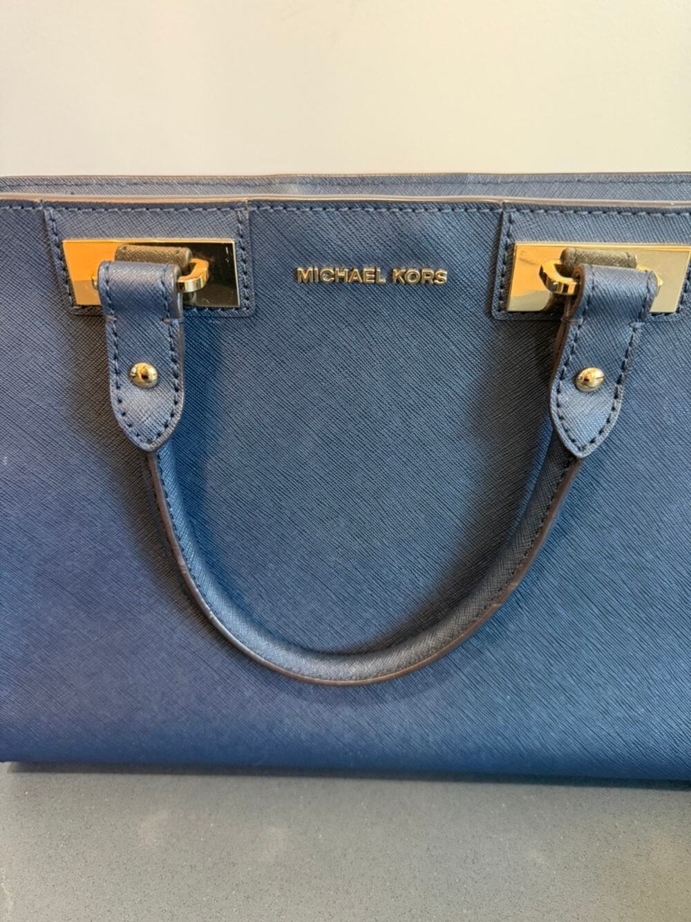 Michael Kors Quinn Satchel Navy Blue Saffiano Leather Top Handle Bag Medium‎